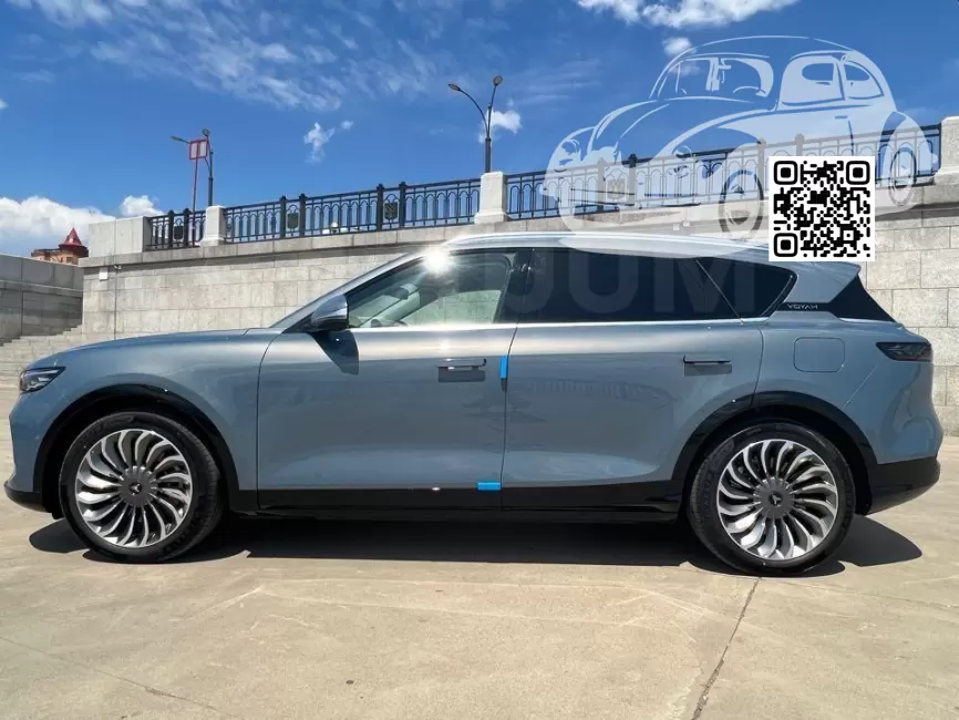 Voyah | Free | LT5 - CLOUD GREY, СКАЛИСТЫЙ СЕРЫЙ 1