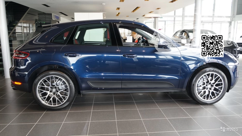 Porsche | MACAN (95B) | N5, M5F, LM5F, N5N5 - NIGHT BLUE, NACHTBLAU 1