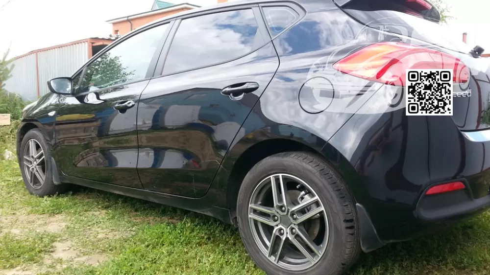 Kia | CEED 2 (JD) | 1K - BLACK PEARL 1