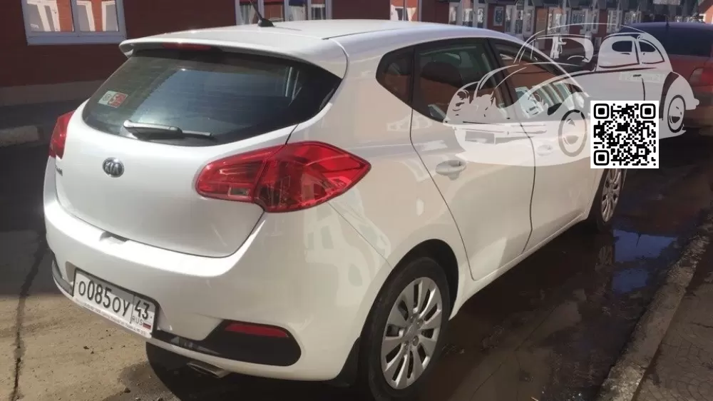 Kia | CEED 2 (JD) | HW, HW2 - DELUXE WHITE 3