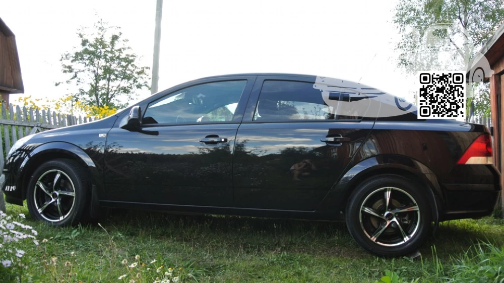 Opel | ASTRA (H) | 22C, 01Q, GAR - CARBON FLASH, GRAPHITSCHWARZ, CARBON BLACK 1