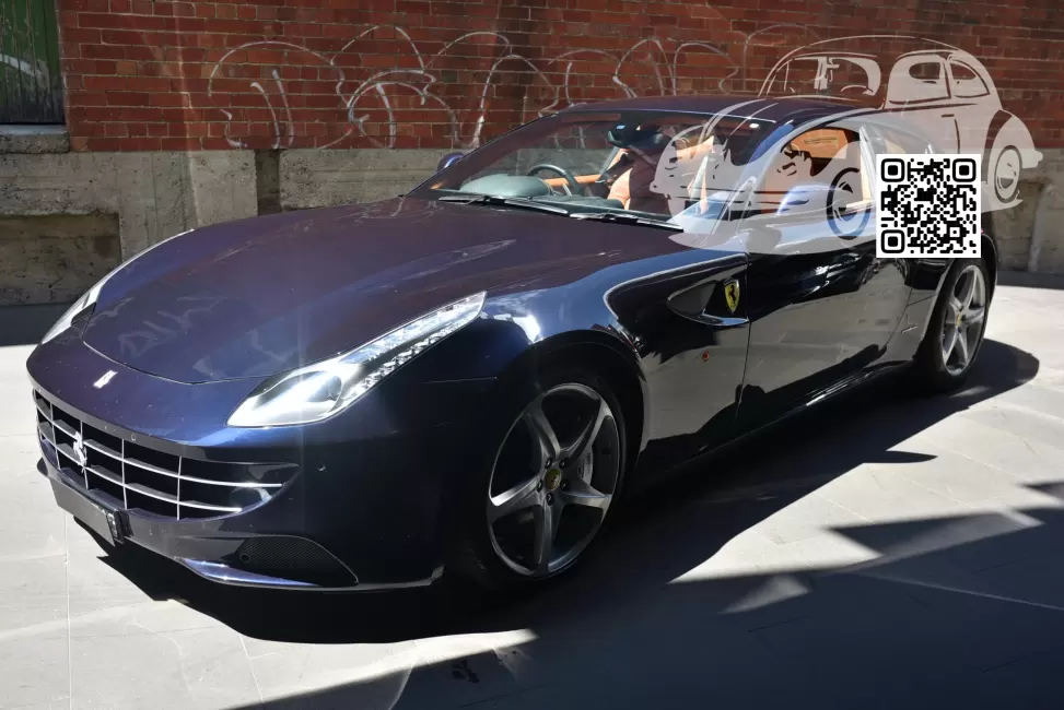 Ferrari | FF | 666134 - BLU AMERICA 0