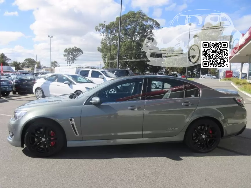 Holden | COMMODORE SS (VF) | GZ7, 102X - PRUSSIAN STEEL, MYSTIC GREEN, PRUSSIAN STEEL GREY 1
