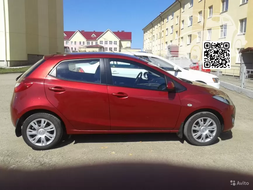 Mazda | 2 (DE) | 41G - ZEAL RED, PULSA, PULSE 0