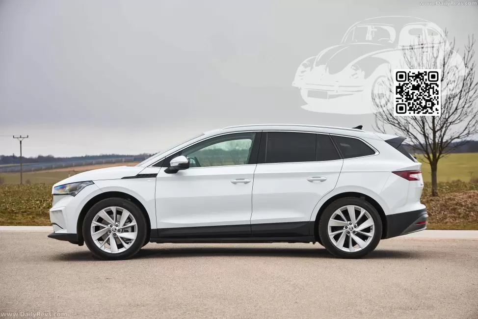 Skoda | ENYAQ iV | LS9R, 2Y, S9R, 2Y2Y - MOON WHITE, MOONWEISS, BLANC LUNE, GLACIER WHITE 0