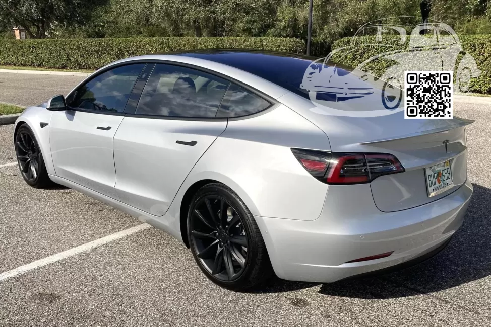 Tesla | MODEL 3 | PMSS - STARLIGHT SILVER, SILVER METALLIC 1