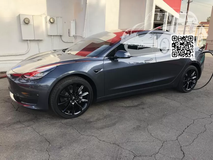 Tesla | MODEL 3 | PMNG - STEEL GREY, MIDNIGHT SILVER 1