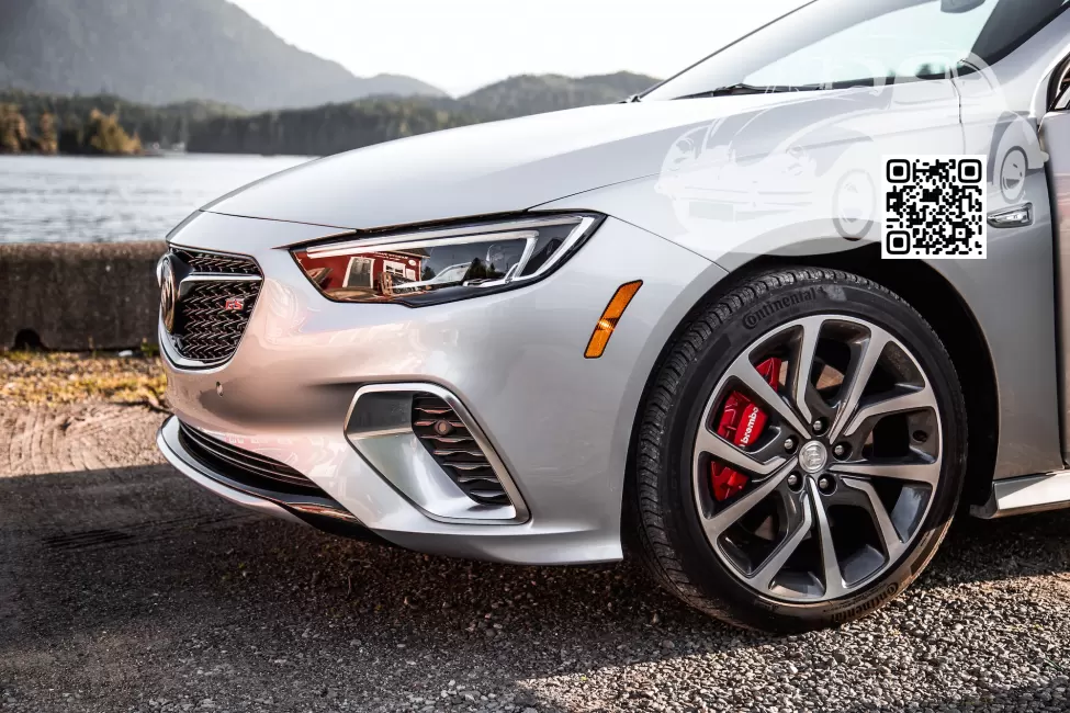 Buick | Regal Sportback | GAN, 636R - QUICKSILVER, SWITCHBLADE SILVER, RADIANT SILVER, SILVER ICE 0