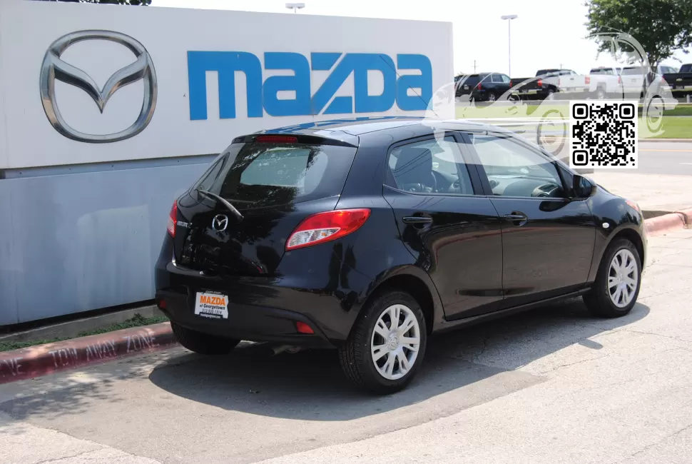 Mazda | 2 (DE) | 41W - JET BLACK, BLACK MICA 1