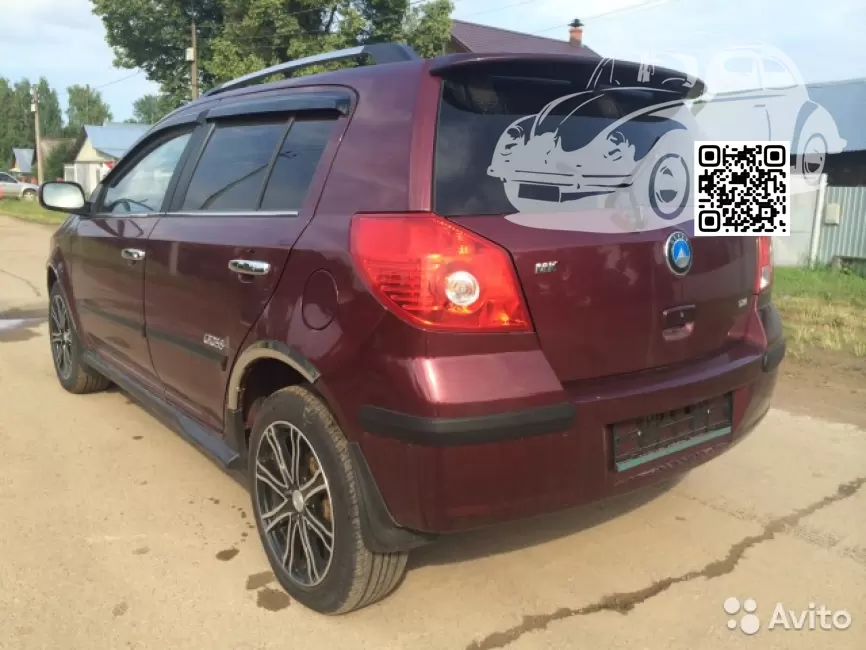 Geely | MK CROSS | DARK RED 1