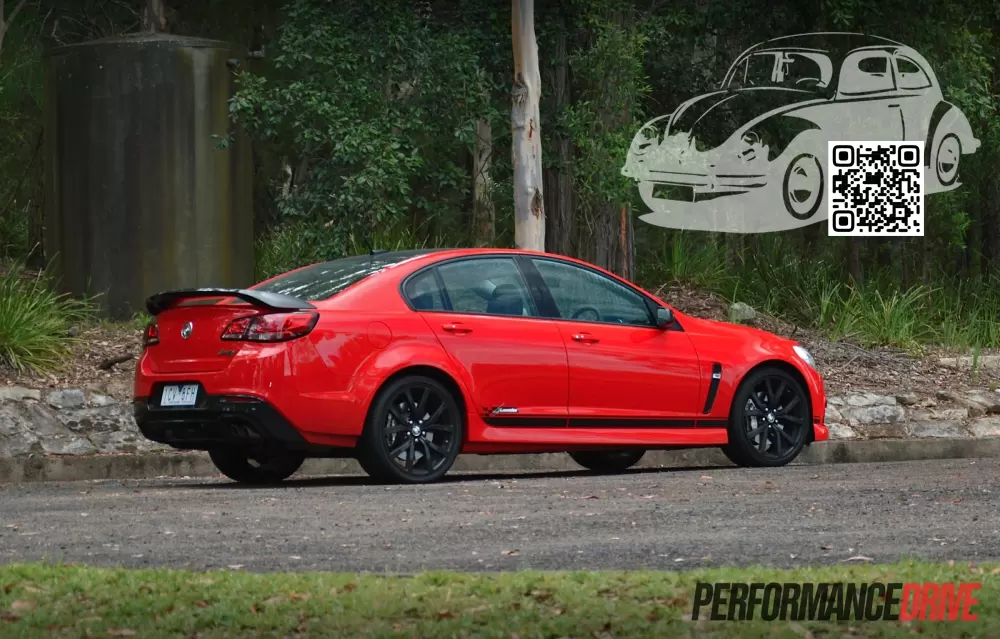 Holden | COMMODORE SS (VF) | GHY, 687F - RED HOT, RED HOT 2 (СОЛИД) 1