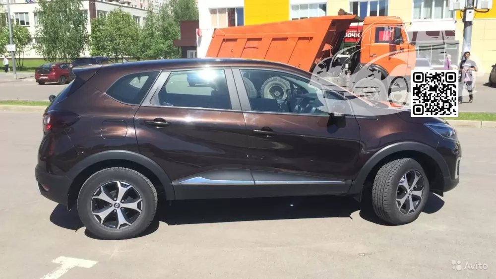 Renault | CAPTUR, KAPTUR | D17 - MARRON GLACE, MARRON CAFE 1