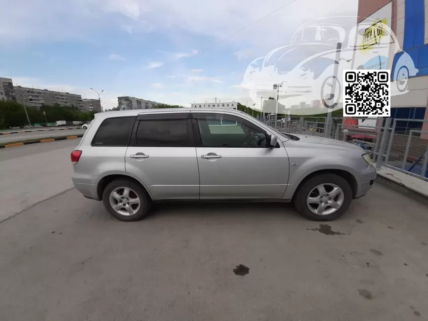 Mitsubishi | AIRTREK (CU2W, CU4W, CU5W) | A69 - SATELLITE SILVER, MUNICH SILVER (2001-2002) 1