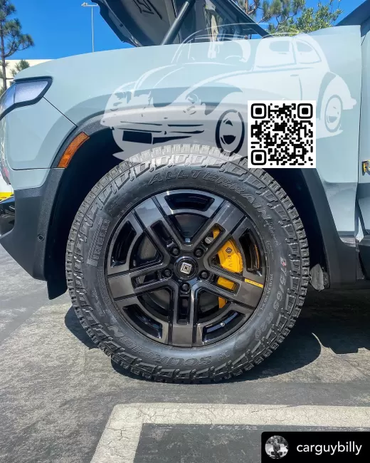 Rivian | R1S | EXP009 - LIMESTONE 1