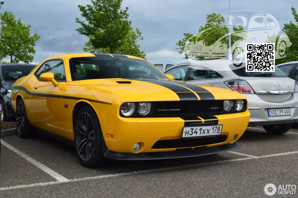 Dodge | CHALLENGER 3 (LC) | YV, PYV - BAJA YELLOW, STINGER YELLOW (СОЛИД) (с 2012) 0