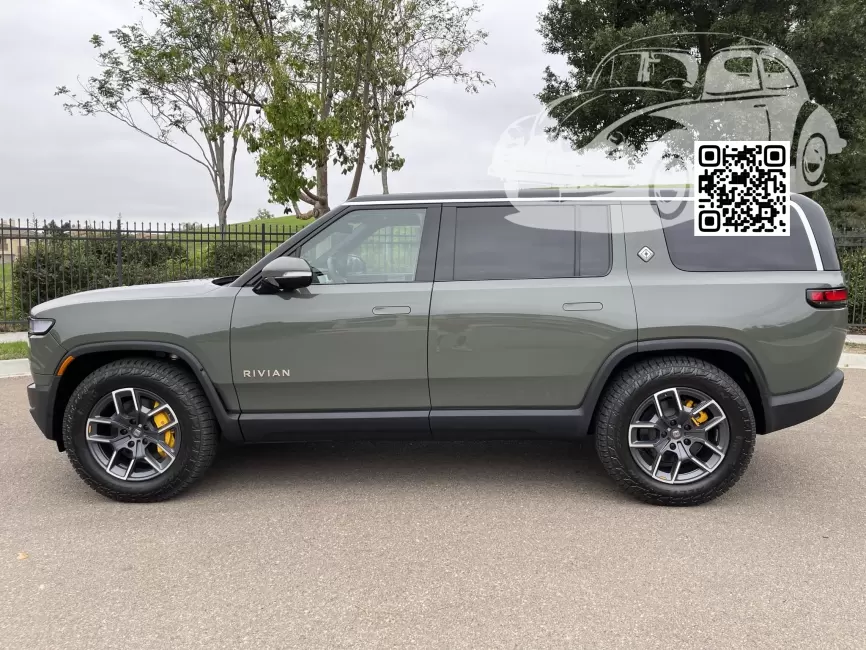 Rivian | R1S | EXP011 - LAUNCH GREEN 1