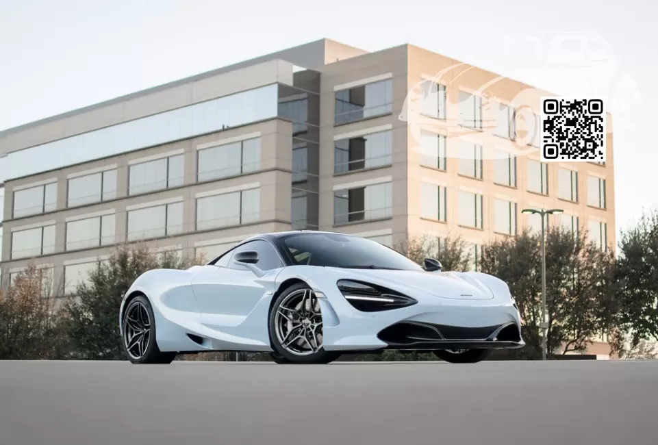 McLaren | 720S | MURIWAI WHITE 1