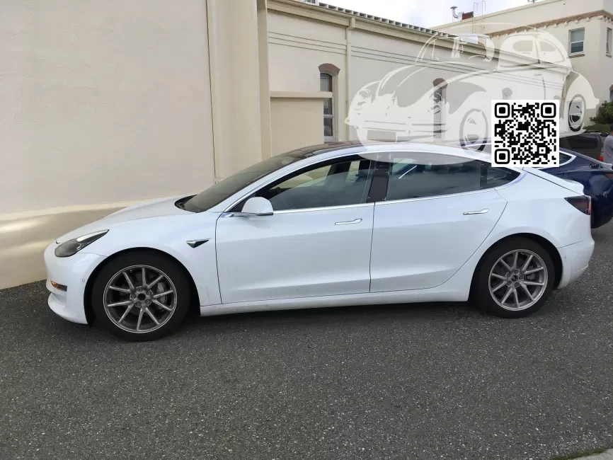 Tesla | MODEL 3 | PPSW - WHITE WATER, PEARL WHITE MULTI-COAT 0