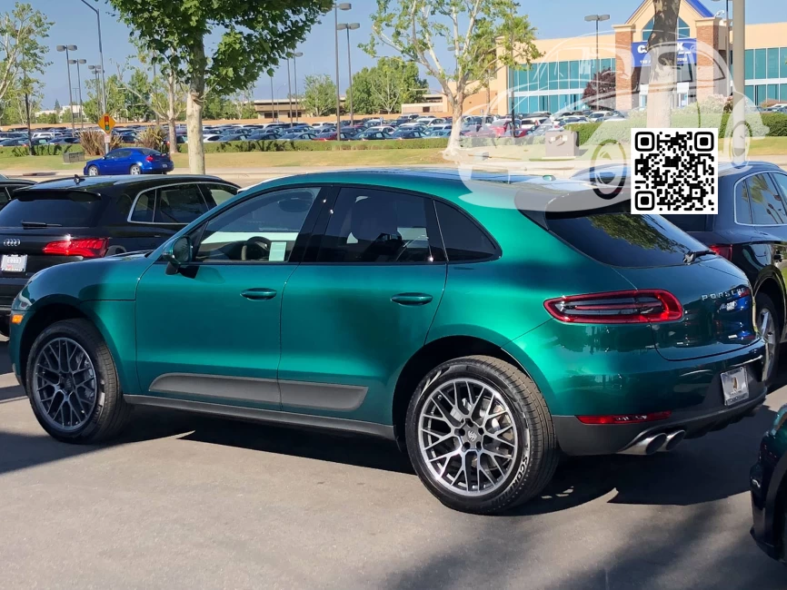 Porsche | MACAN (95B) | 2G6, L2G6 - EMERALD GREEN, SMARAGDGRUEN, SMARAGDGRUN 1