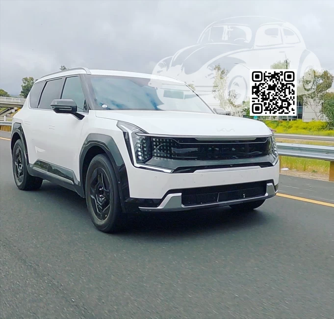 KIA | EV9 (MV1) | SWP - SNOW WHITE PEARL 0