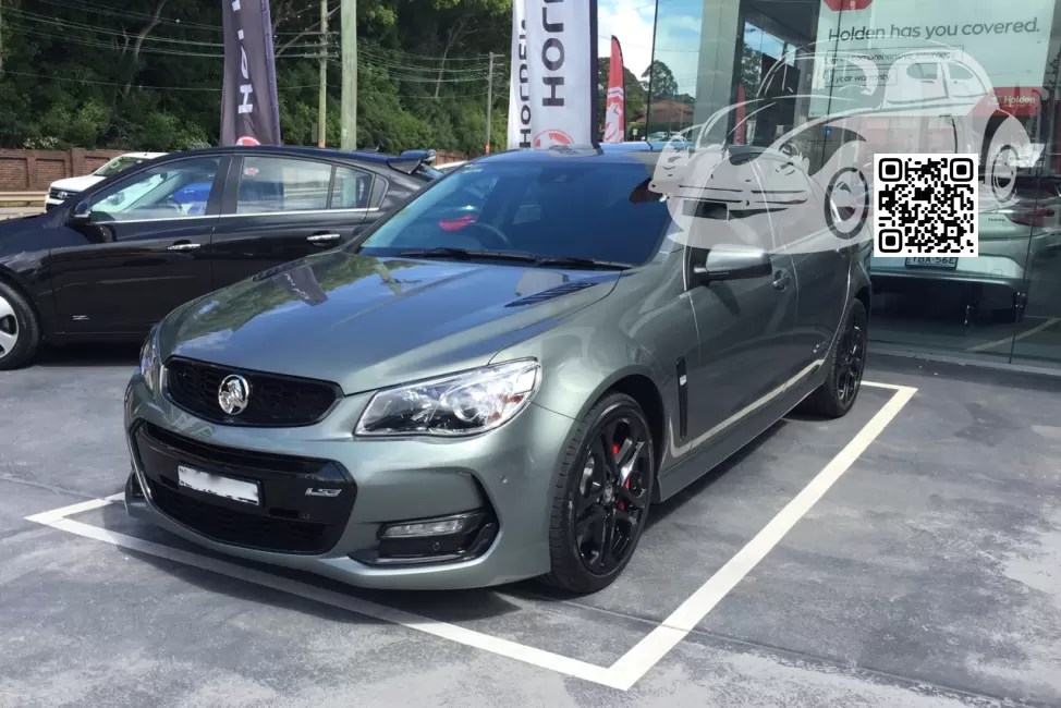 Holden | COMMODORE SS (VF) | GZ7, 102X - PRUSSIAN STEEL, MYSTIC GREEN, PRUSSIAN STEEL GREY 0