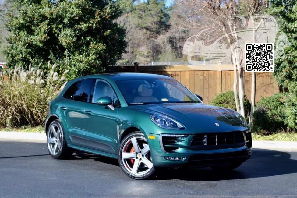 Porsche | MACAN (95B) | 22G, J1 - PORSCHE RACING GREEN, PORSCHE RACINGGREEN 0