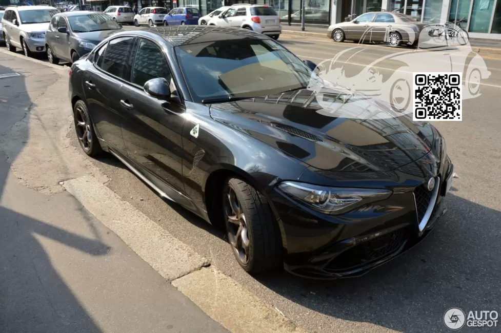 Alfa Romeo | GIULIA (952) | 408, 408/C, 58B - NERO VULCANO, VULCANO BLACK 0