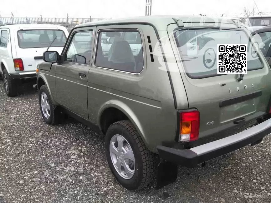 LADA | 4x4 НИВА, NIVA Legend | 322 - КОЛУМБИЙСКАЯ ЗЕЛЕНЬ (с 2017) 1