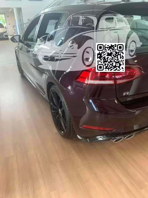 Volkswagen | GOLF 7 | LC3U, 9953 - DARK BURGUNDY PEARL 1