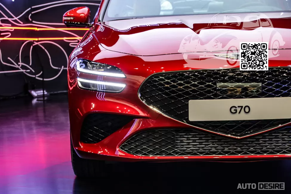 Genesis | G70 (IK Facelift) | Z5E - BLAZING RED, HAVANA RED 1