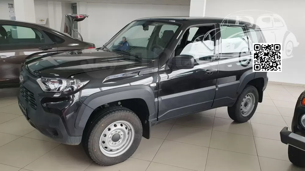 Lada | NIVA Travel | 676 - ЧЁРНАЯ ЖЕМЧУЖИНА, NOIR NACRE, PEARL BLACK (с 2022) 0