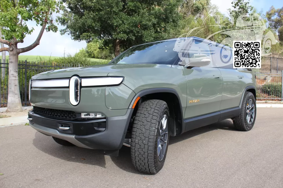 Rivian | R1S | EXP011 - LAUNCH GREEN 0